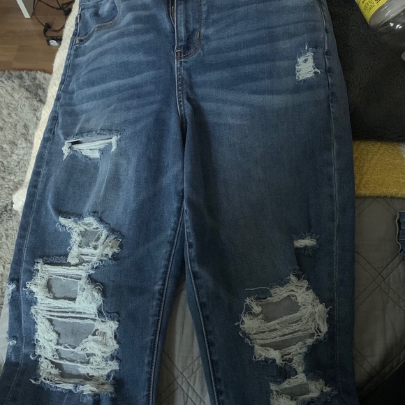 ripped jeans - Picture 1 of 1